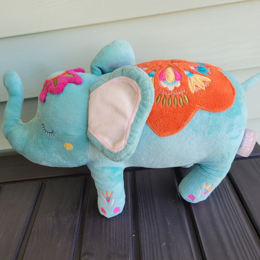 Levtex Zahara Elephant Plush aqu orange appliqued soft